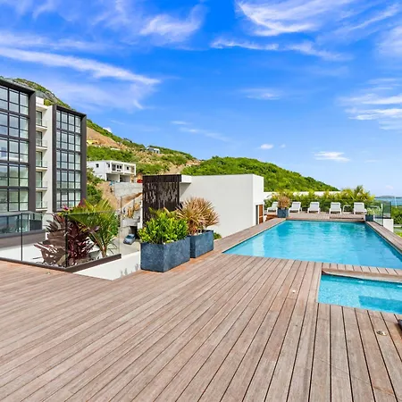 The Hills Residence-3