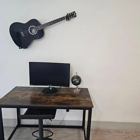 Modern Cozy Condo Facing Riverwalk W King Suite-2