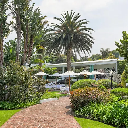 Villa Coloniale Schumacher Luxury Retreat, Adults Only-3
