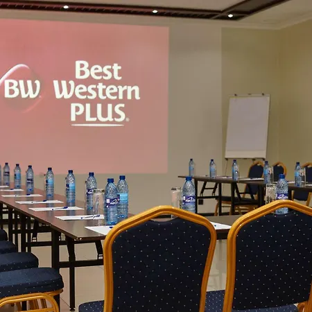 Best Western Plus Paramount Hotel-3