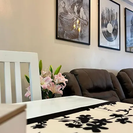 Hygge Crib-2