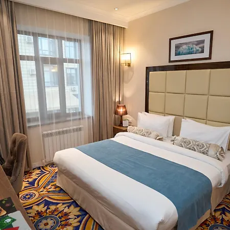 Garden Hotel-2