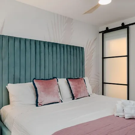 Haley'S Court Boutique Motel-2