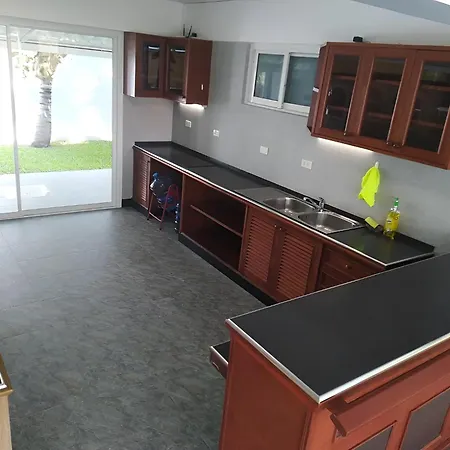 2,5 Zimmerwohnung Mit Pool Und Pavillon-3