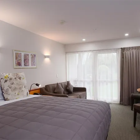 Dunedin Leisure Lodge - Distinction-2