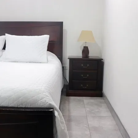 Airport Sjo Residence Cars4Rent "Edward & Familia Inn"-3