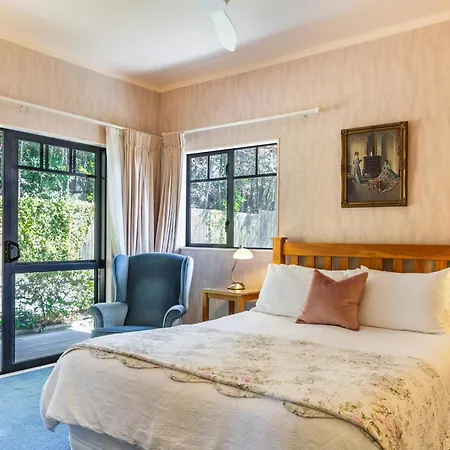 Olive Rabbit - Boutique Bed & Breakfast-2