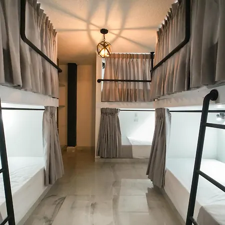 Qantic Lodging-2