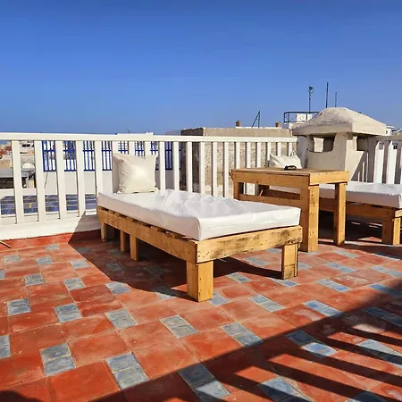 Les Terrasses Suites Home - Yoga Studio-3