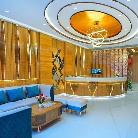 Hotel Northern Palace Just - 1 Min Connaught Place & New Delhi Station-3