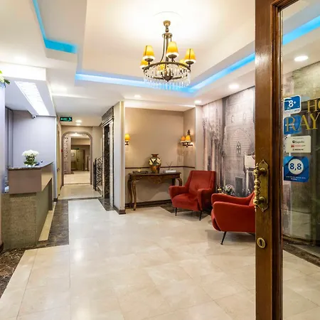 Raymond Hotel Old City-2