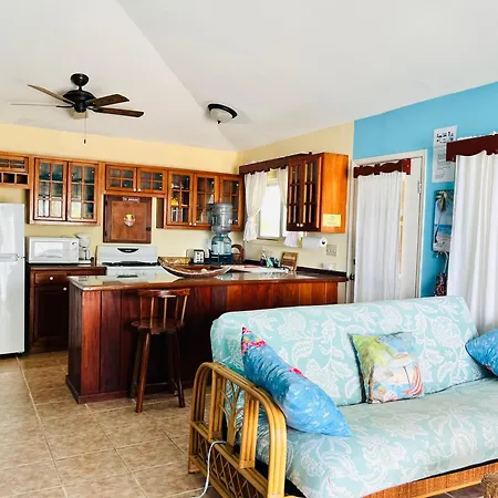 Coral Cove Inn-2