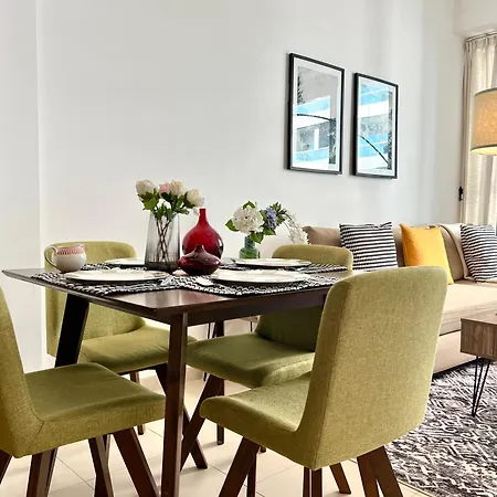Modern 1Br Unit With Canal View Near Burj Khalifa-3