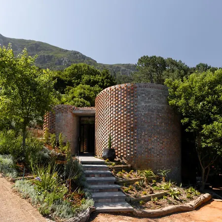 Future Found Sanctuary, Luxury Boutique Hotel By Newmark-2