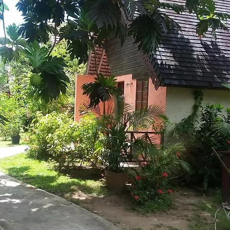 Firefly Beach Cottages-3