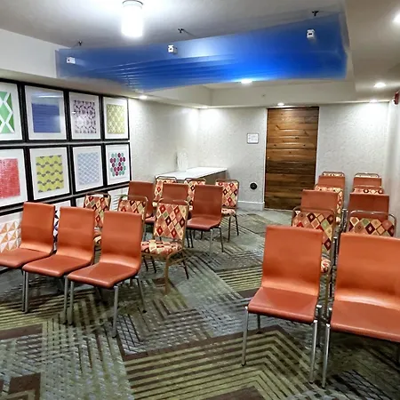 Holiday Inn Express Sedona - Oak Creek By Ihg-3