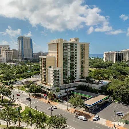 Luana Waikiki Hotel & Suites-3