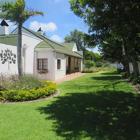 Whistlewood Guesthouse Walmer, Port Eizabeth-2