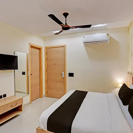 Hotel Krone Plaza Near Igi Airport Delhi-2