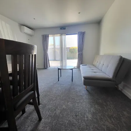 Courtesy Court Motel-2