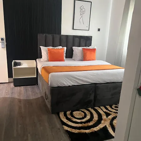 Florence Hotel And Suites-2