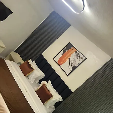 Florence Hotel And Suites-3