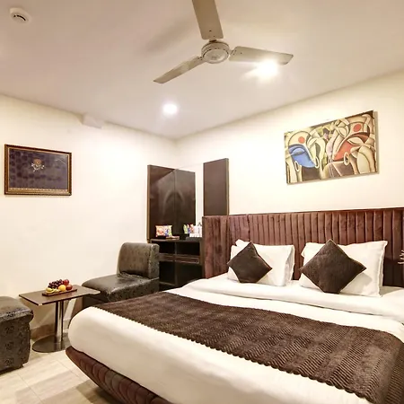 Hotel Wk Comfort - Near White Clove-3