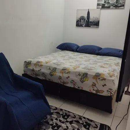 Apartamento 1 No Tremembe Quarto Cozinha Banheiro-2
