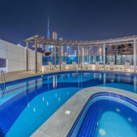 Modern 1Br With Rooftop Pool The Bay Business Bay-3