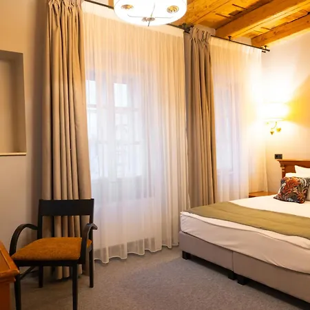 Epic Rooms-3