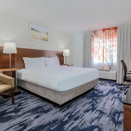 Fairfield Inn & Suites Houston Westchase-2