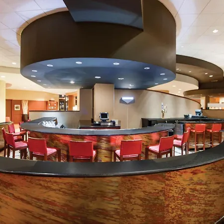 Courtyard By Marriott Oklahoma City Downtown-3