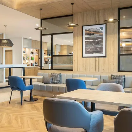 Courtyard By Marriott Inverness Airport-3