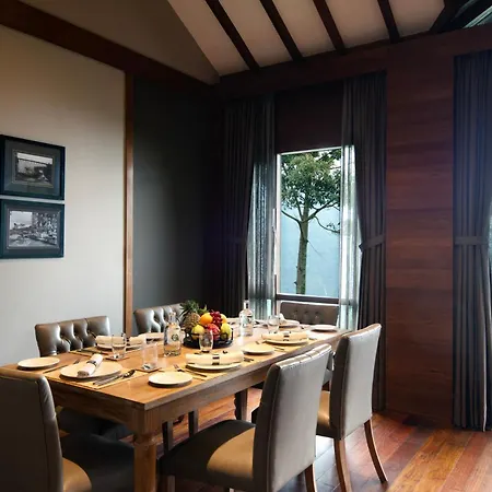 Taj Chia Kutir Resort & Spa Darjeeling-3