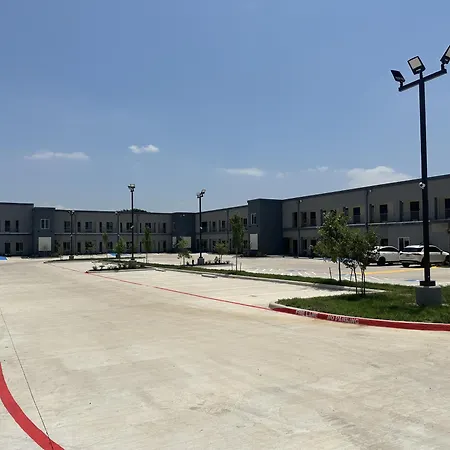 M&M Inn And Suites-2