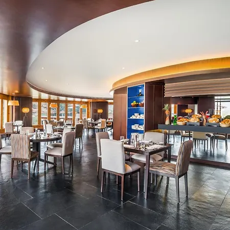 Le Meridien Paro Riverfront-2