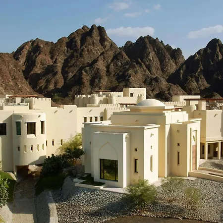 Al Bustan Palace, A Ritz-Carlton Hotel-2