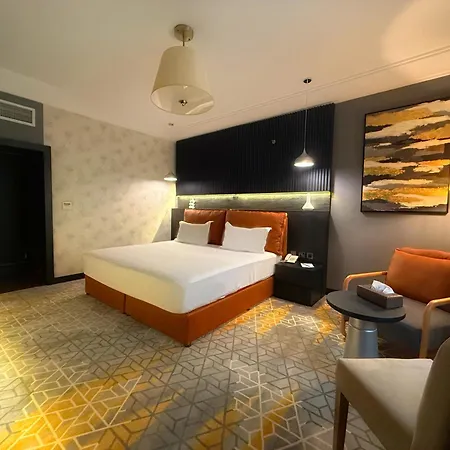 Crown Town Hotel-3