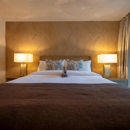 O:Live Boutique Hotel, A Small Luxury Hotel Of The World (Adults Only)-2
