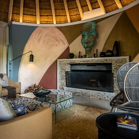 Serondella Safari Lodge-2