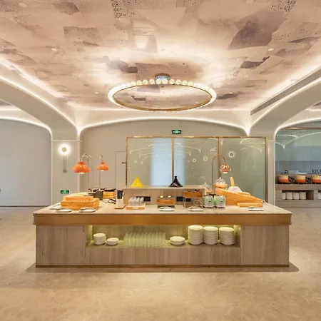Meilun Hotel Shanghai International Tourist Resort-3