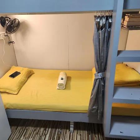 Sinhassan Dormitory Hostel Juhu-2