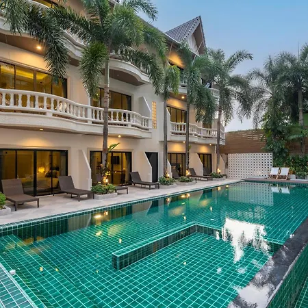 Buasri Boutique Patong-3
