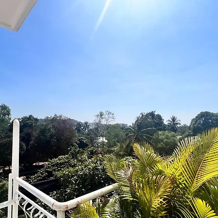 Little Garden Bungalow-2