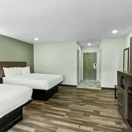 Quality Inn & Suites Columbia Harbison-2