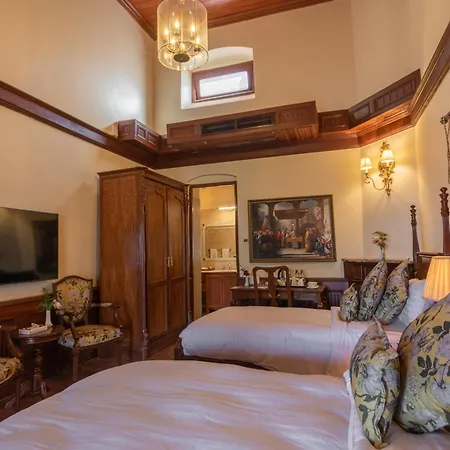 Cecil By Pearl Continental-2