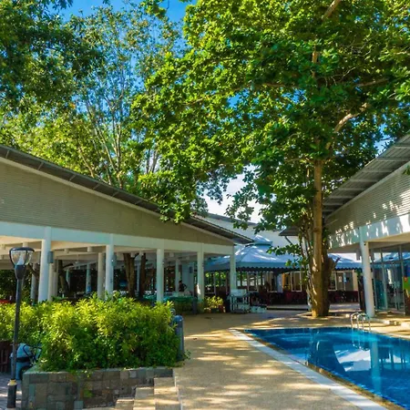 Mamutik Island Lodge-3