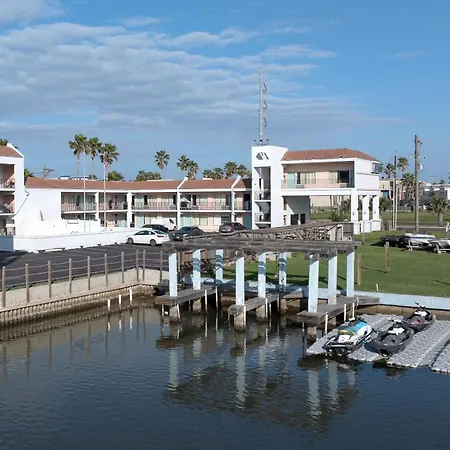 Windwater Hotel And Marina-3