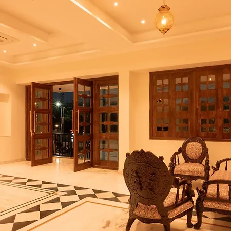 Hotel The Royal Courtyard-3