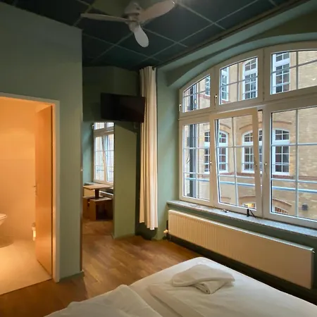 Singer109 Hostel, Hotel & Apartment-2